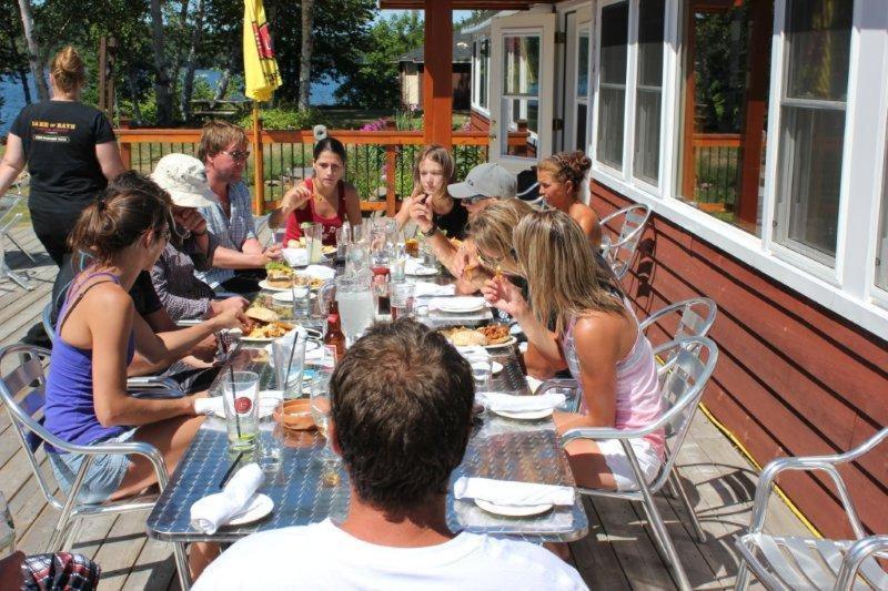 Red Umbrella Inn Minden Hills Dış mekan fotoğraf